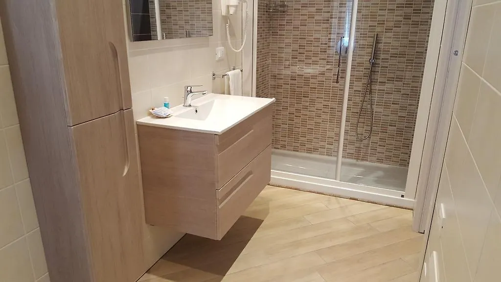 Guest House Le Tre Spezie Специя