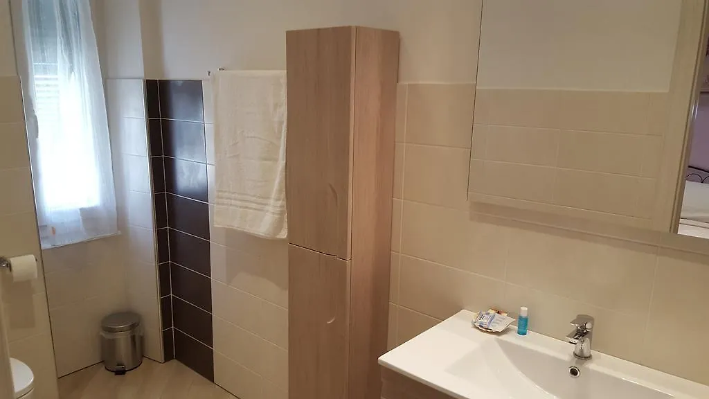 Guest House Le Tre Spezie La Spezia Italy
