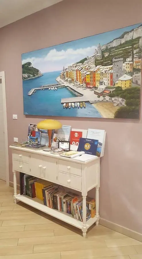 Guest House Le Tre Spezie La Spezia 2*,  Italy