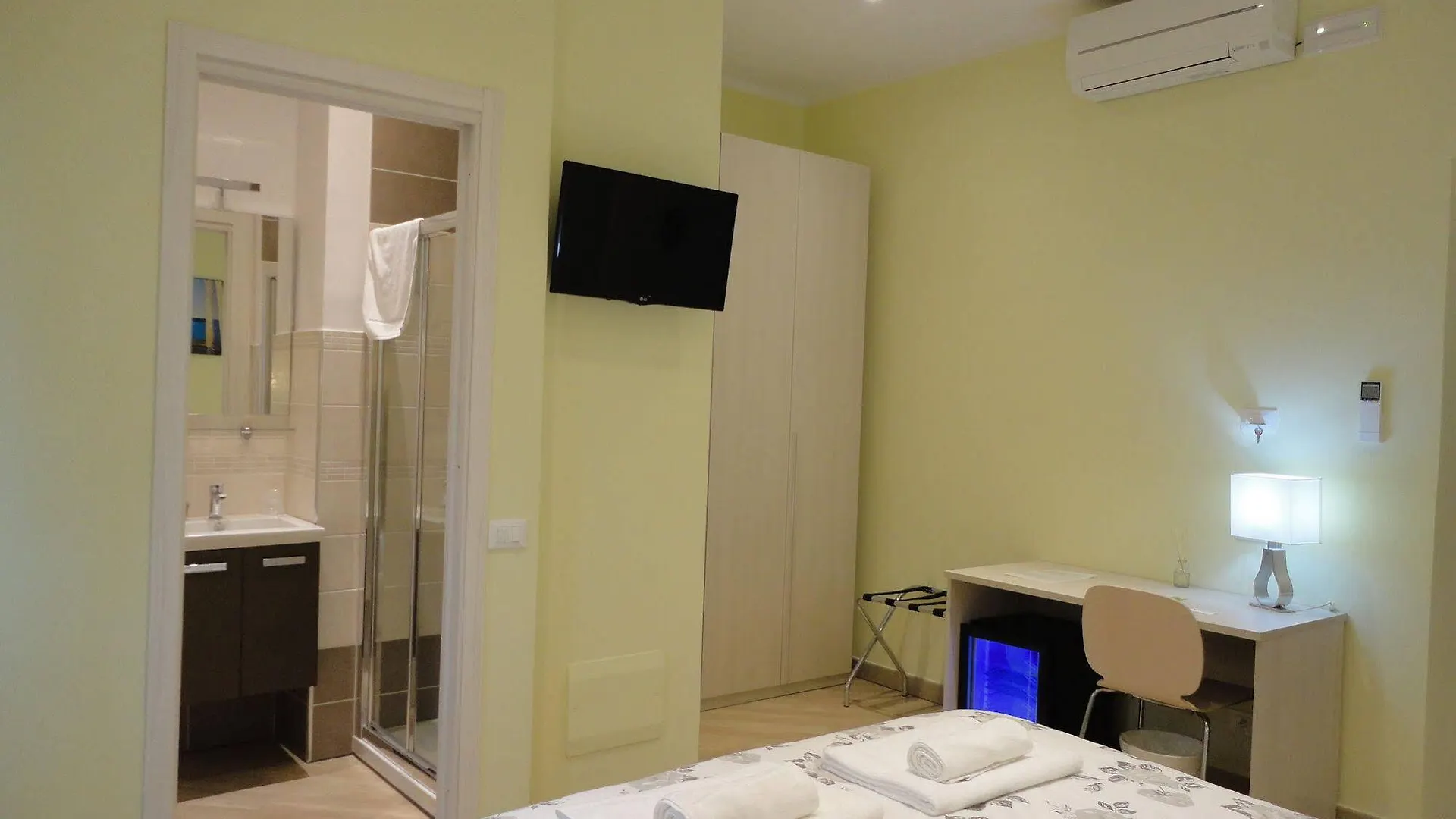 Guest House Le Tre Spezie La Spezia Italy